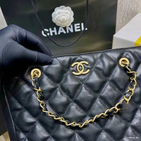 First Bag Ru CHANEL BAG SHOPPING 0823